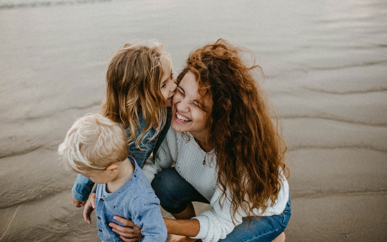 Absent Dads May Impact a Kid's Romantic Relationships—Here’s How Moms Can Help